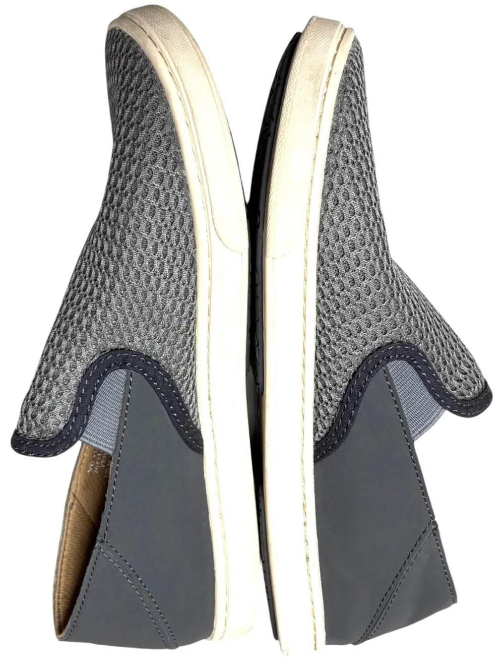 shoes OLUKAI PEHUEA women 7-7.5 gray mesh slip-on suede accent removable inserts